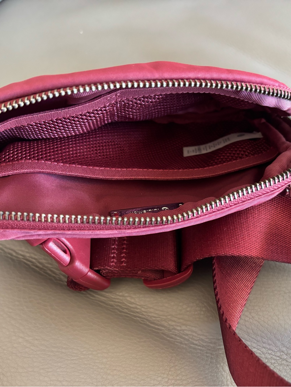 lululemon athletica Small Crossbody Bag in Rose